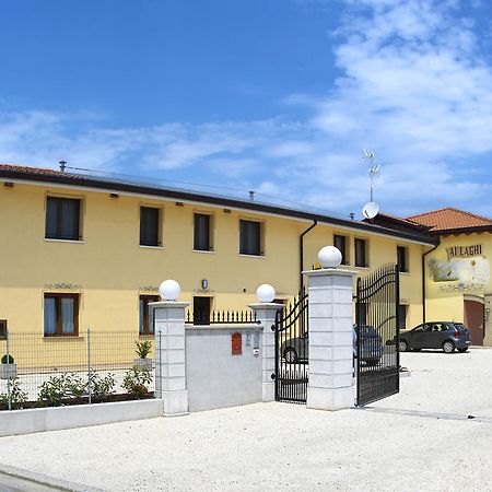 Pocenia Agriturismo Ai Laghi מראה חיצוני תמונה