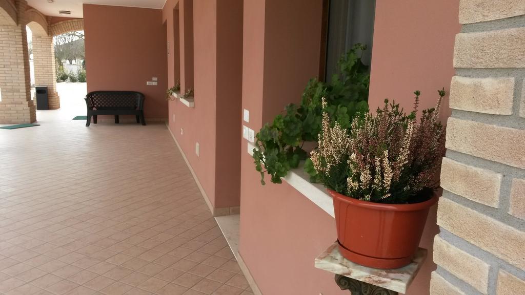 Pocenia Agriturismo Ai Laghi חדר תמונה