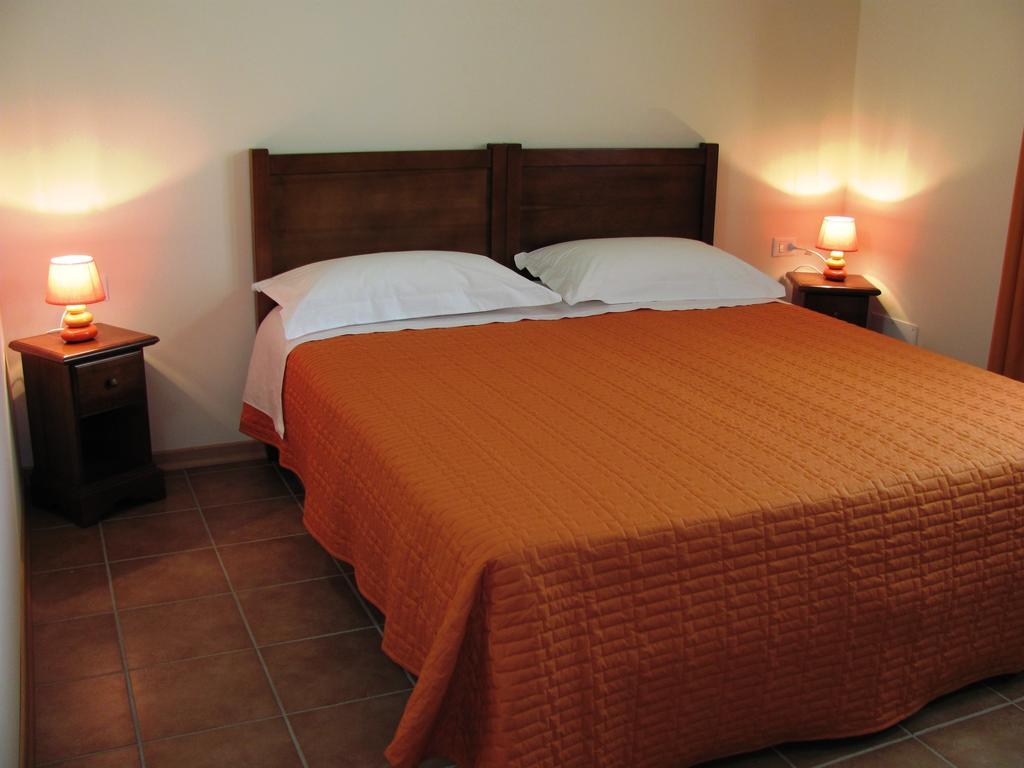 Pocenia Agriturismo Ai Laghi חדר תמונה