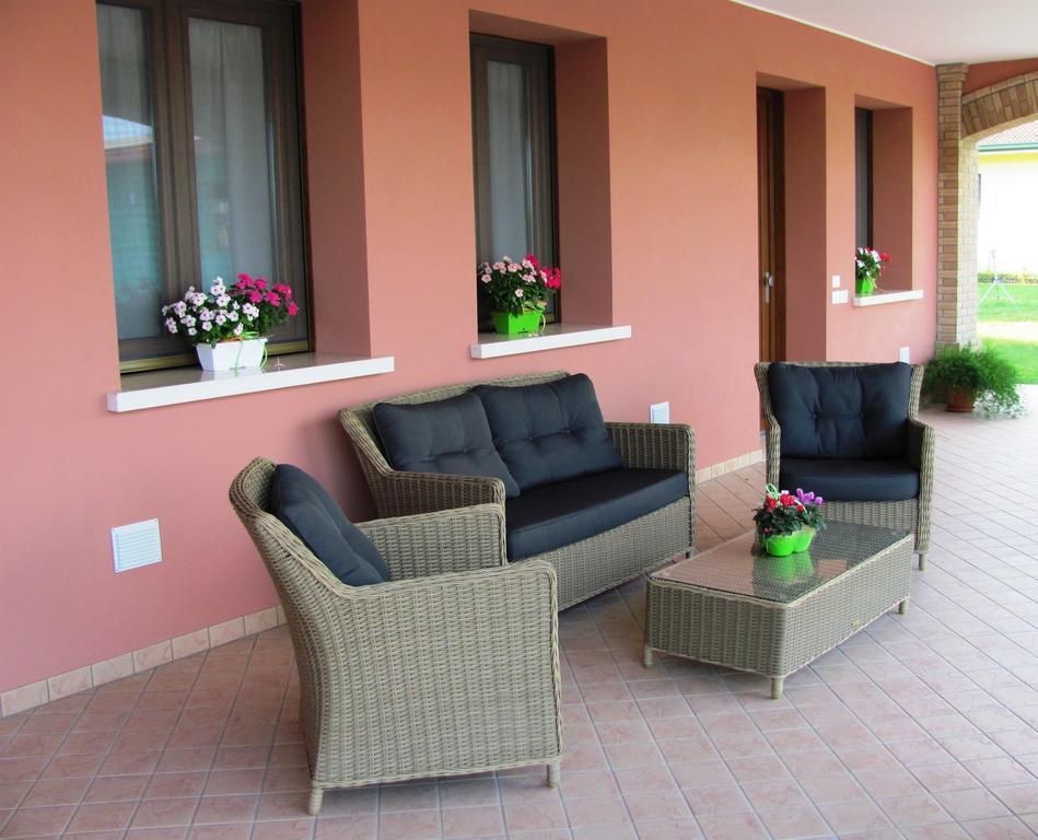 Pocenia Agriturismo Ai Laghi מראה חיצוני תמונה